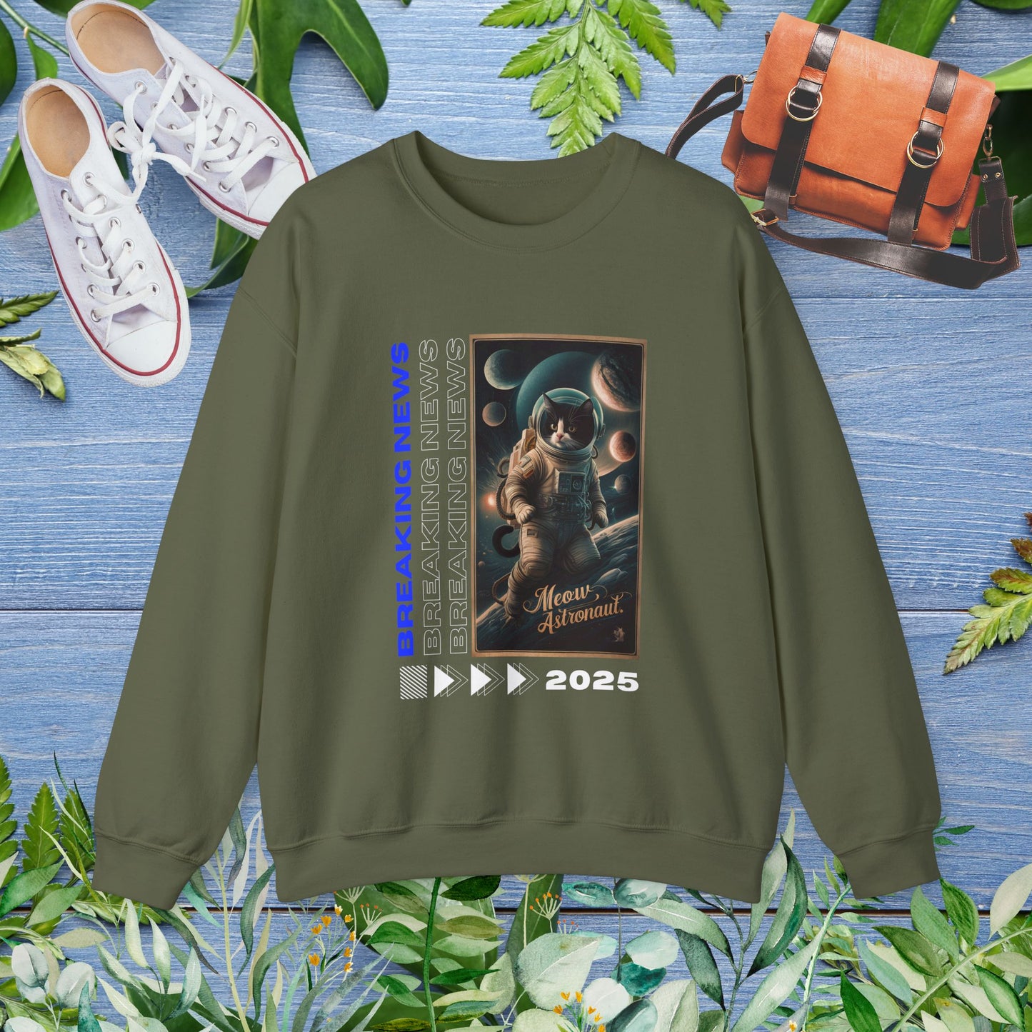 Astronaut Breaking News Unisex Sweatshirt - furevermama