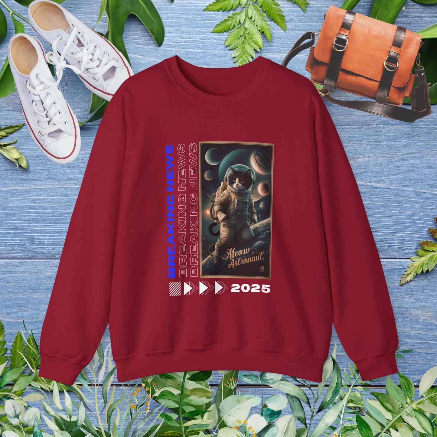 Astronaut Breaking News Unisex Sweatshirt - furevermama