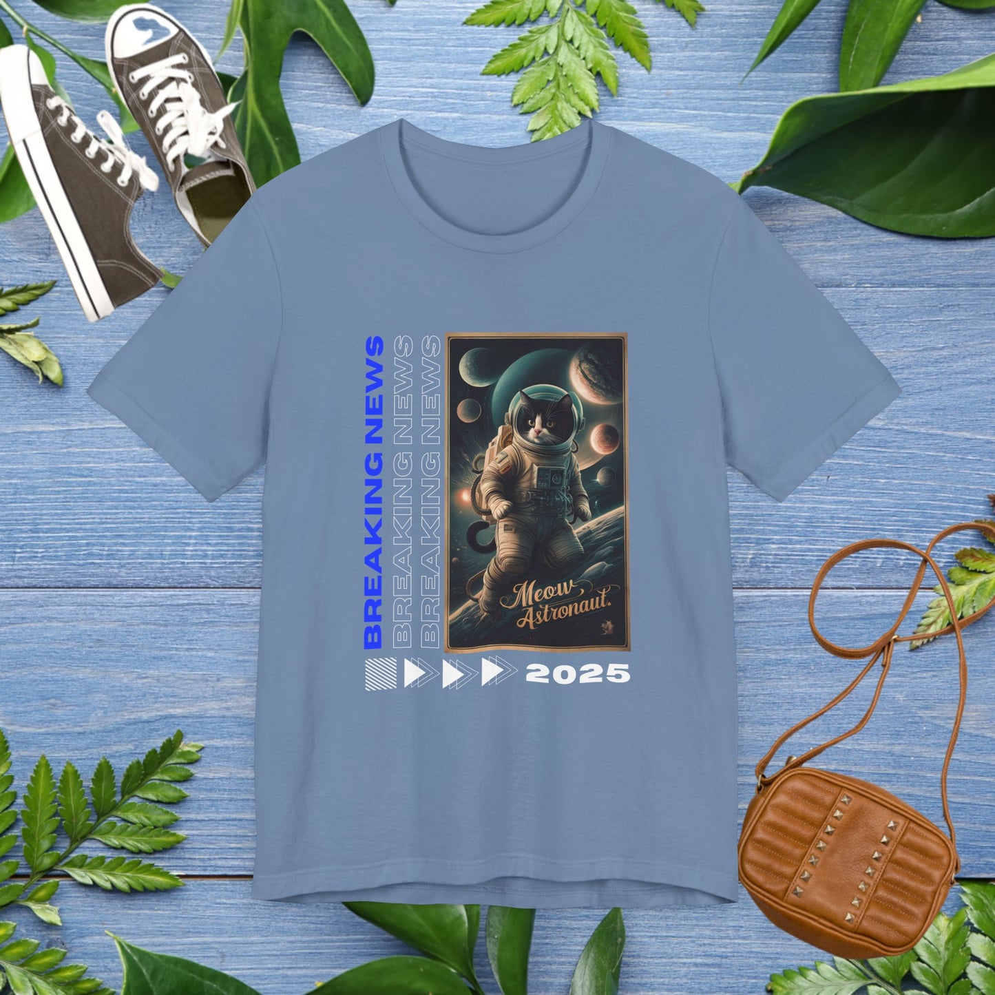 Astronaut Breaking News Unisex T-Shirt - furevermama
