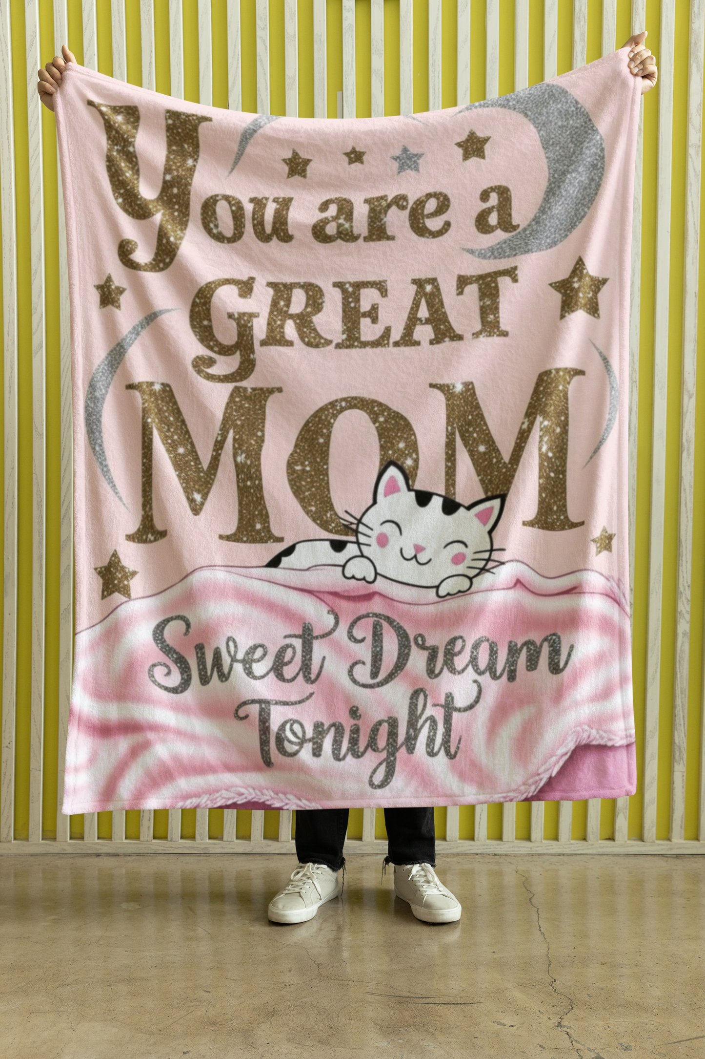 "You Are A Great Mom" Pink Velveteen Plush Blanket - furevermama