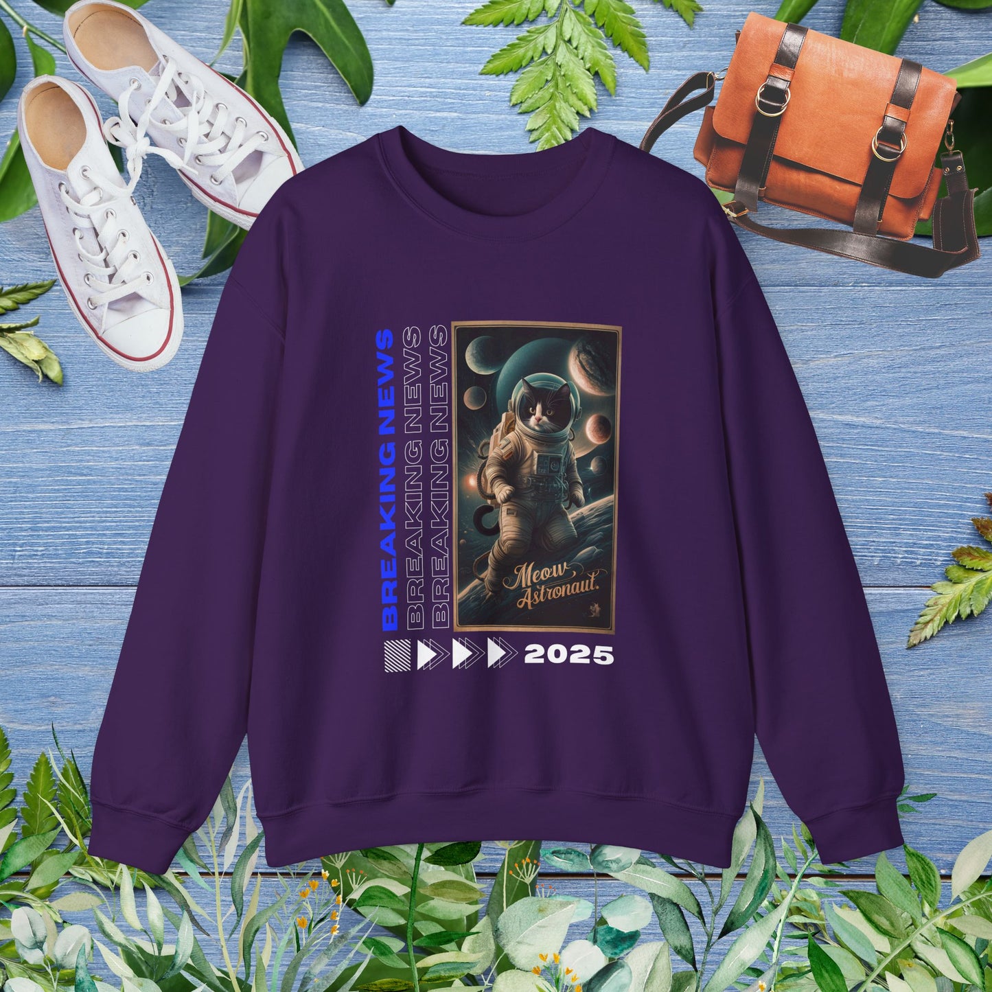 Astronaut Breaking News Unisex Sweatshirt - furevermama