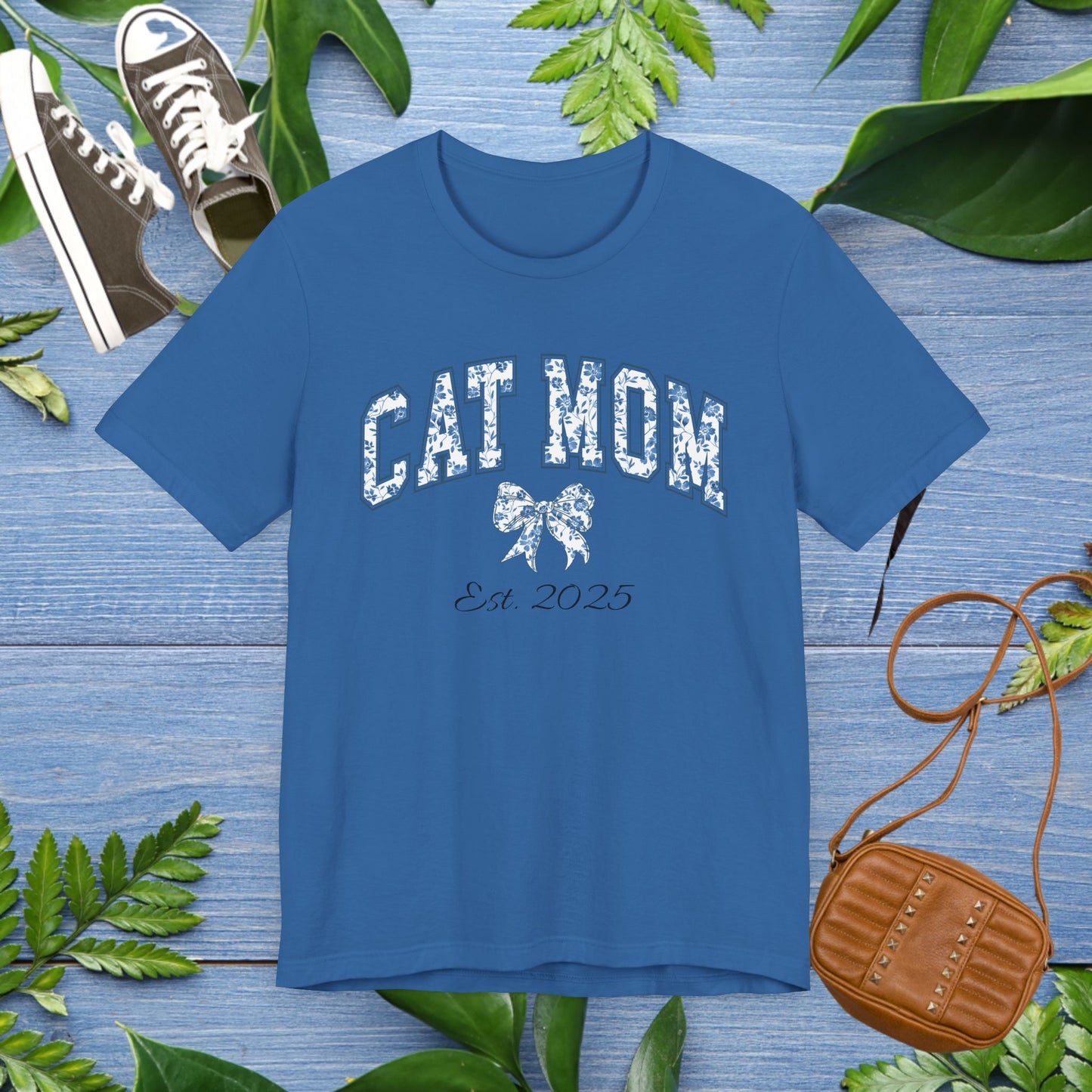 Cat Mom Personalized T-Shirt