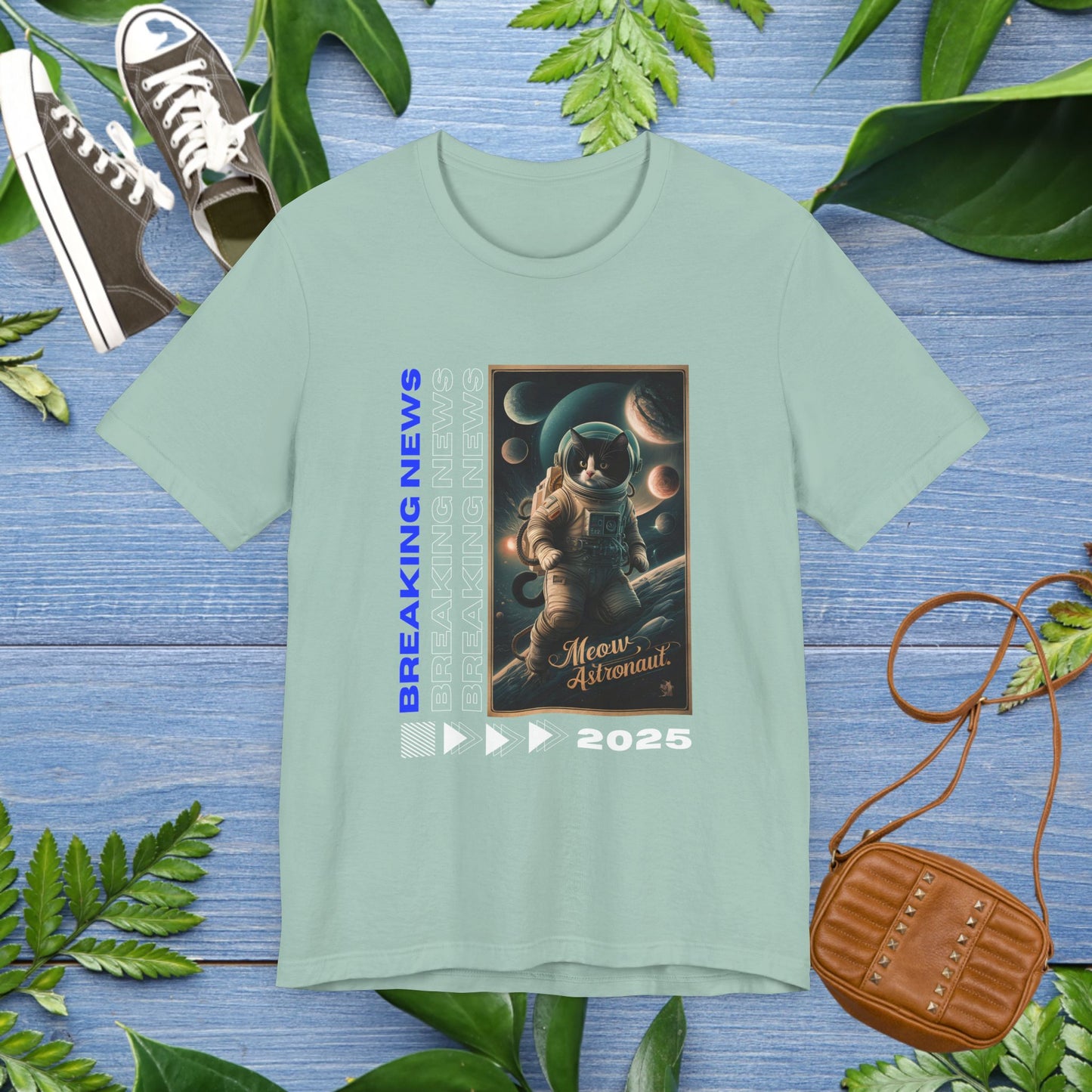 Astronaut Breaking News Unisex T-Shirt - furevermama