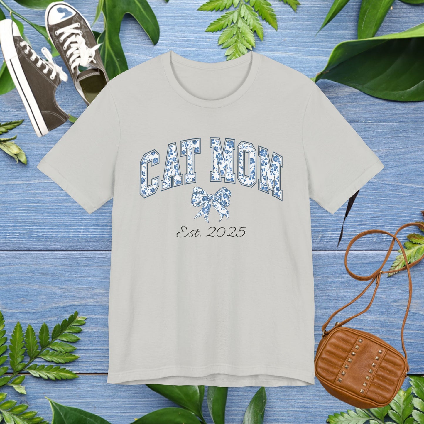 Cat Mom Personalized T-Shirt