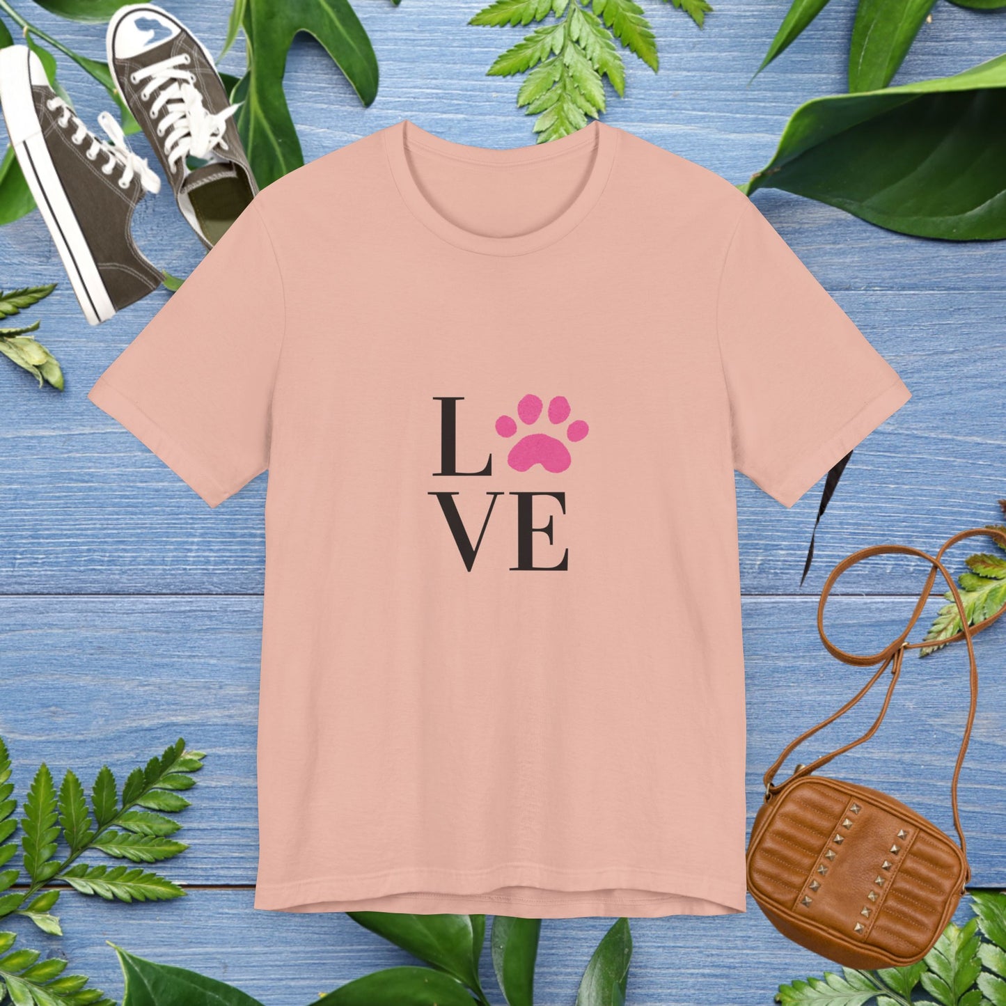 LOVE + PAW T-Shirt - furevermama