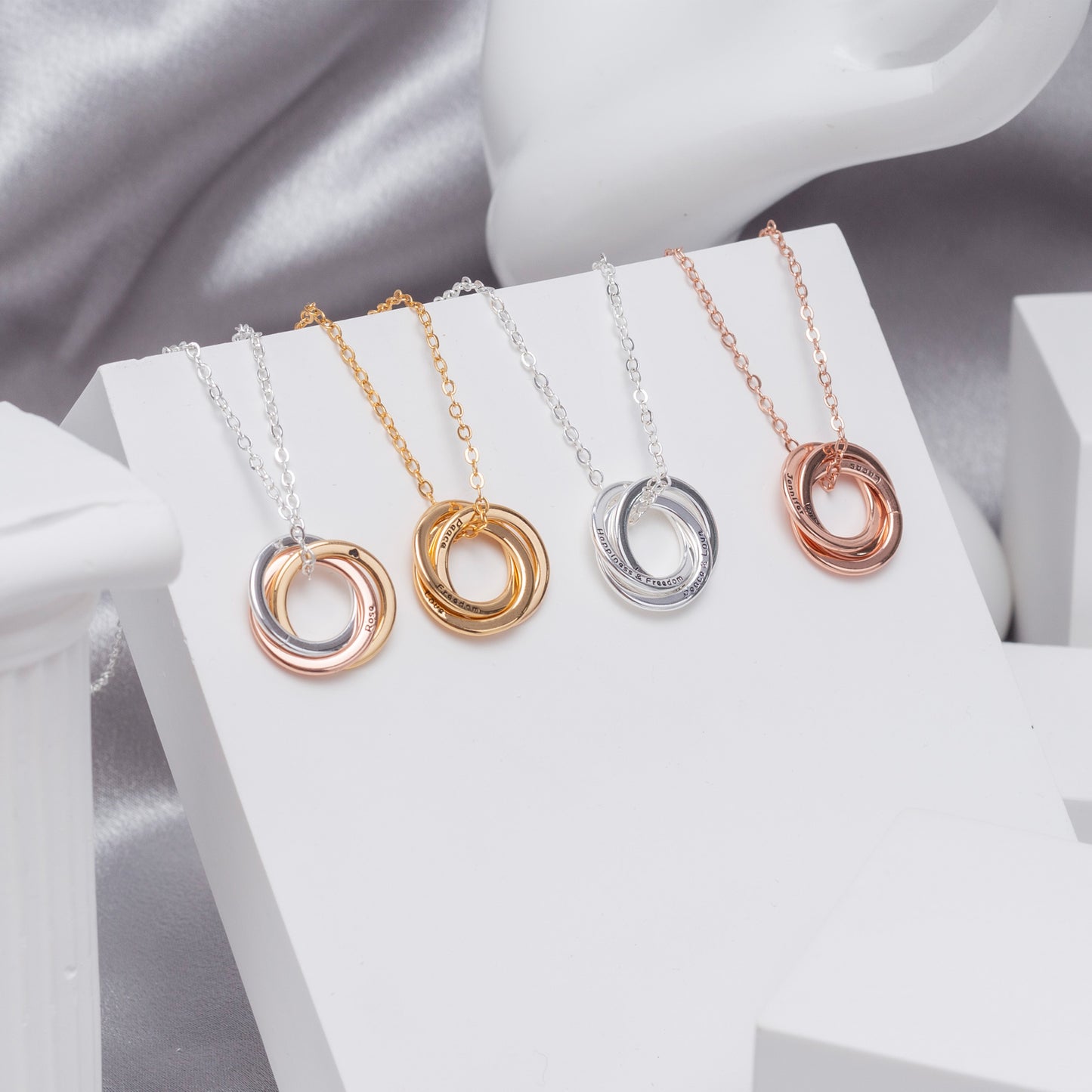 Personalized Circle Name Necklace: A Gift From the Heart - furevermama