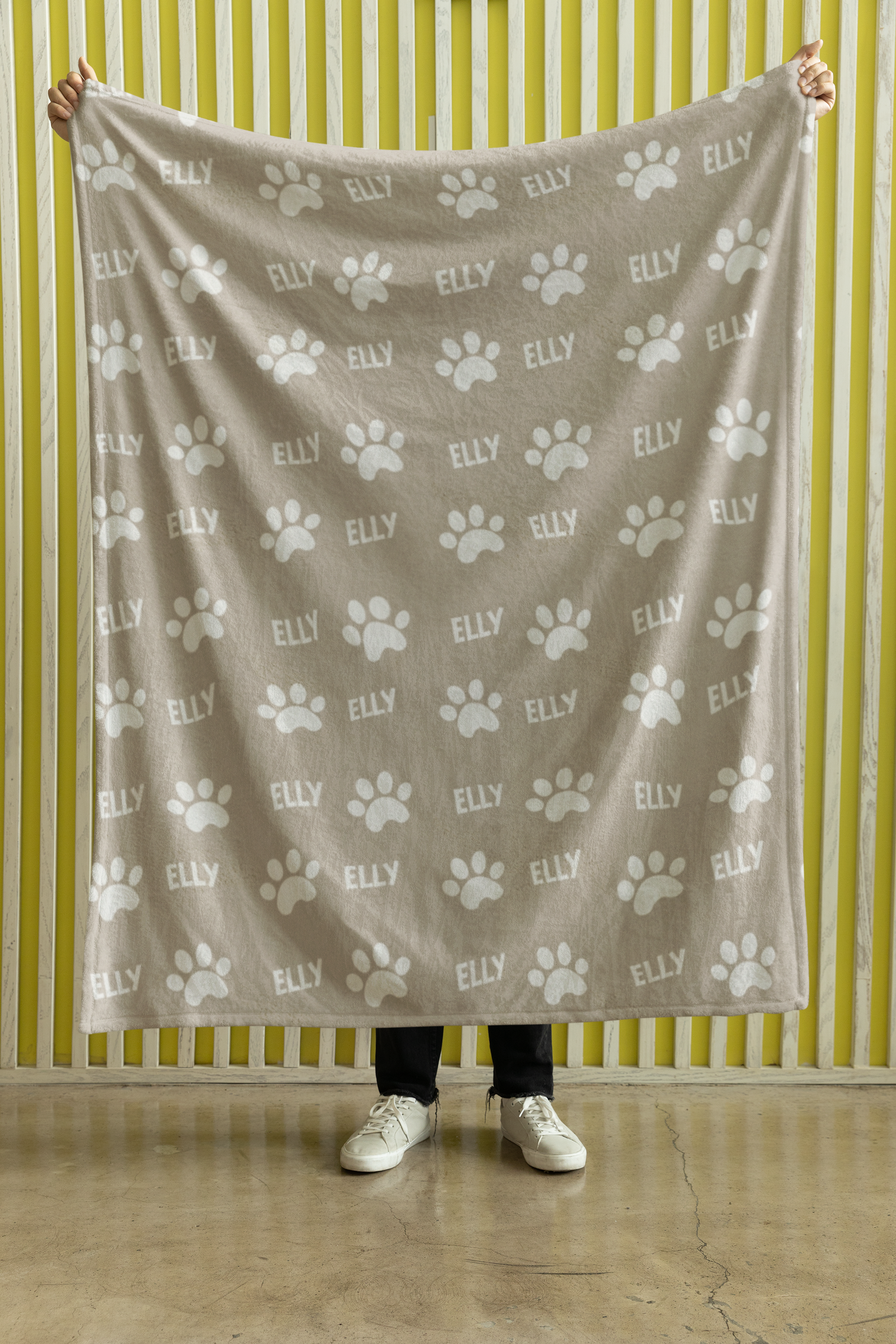 Custom Name Paw Pattern Velveteen Plush Blanket - furevermama