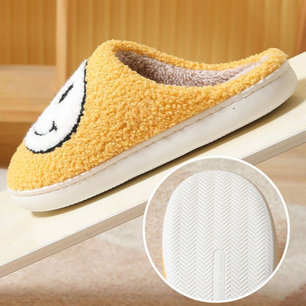 Smiley Face Fuzzy Fluffy House Slippers - furevermama