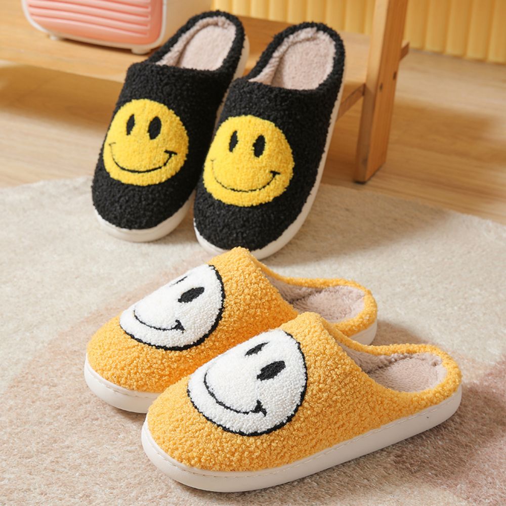 Smiley Face Fuzzy Fluffy House Slippers - furevermama